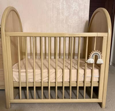 Baby Cot for sale (wooden)
