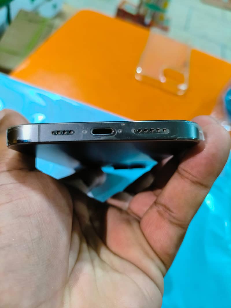 Apple iPhone 12 Pro Max 5