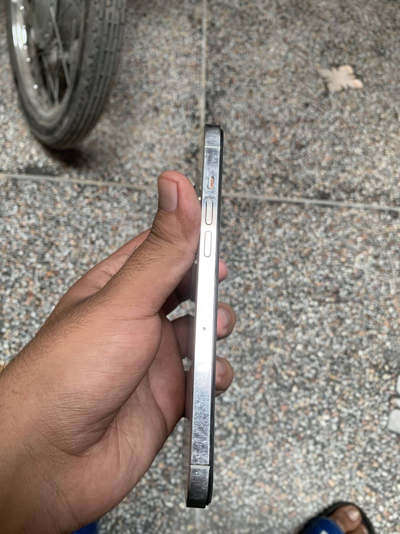 Iphone 12 pro max bypass 7