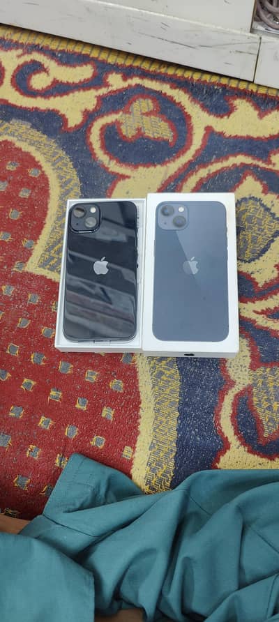 Apple iPhone 13 icloud lock