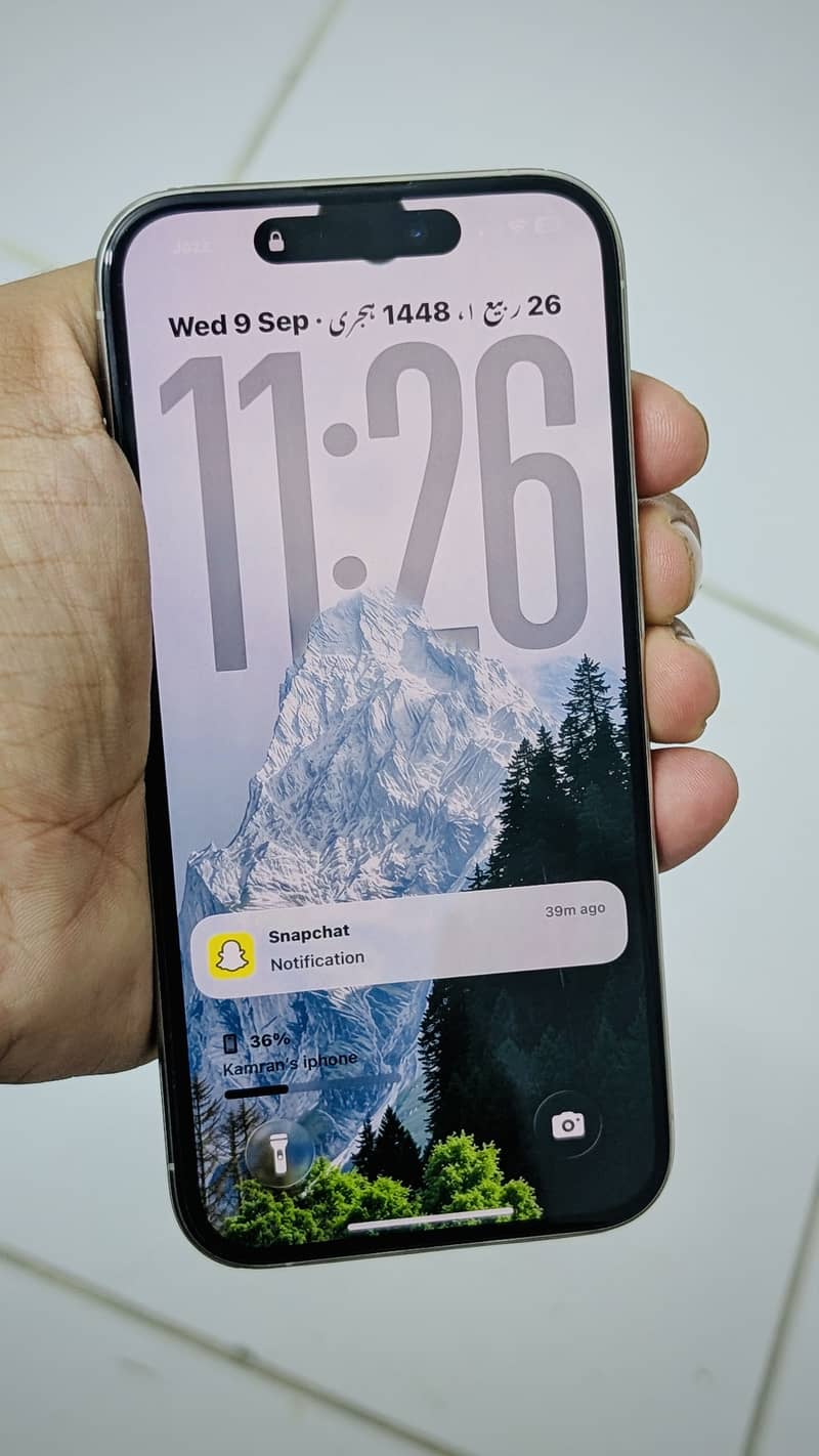 Apple iPhone 15 Pro 2