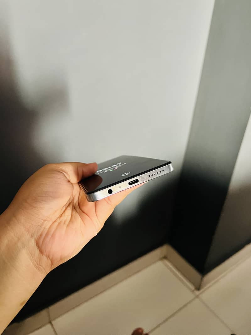 Tecno CAMON 20 4