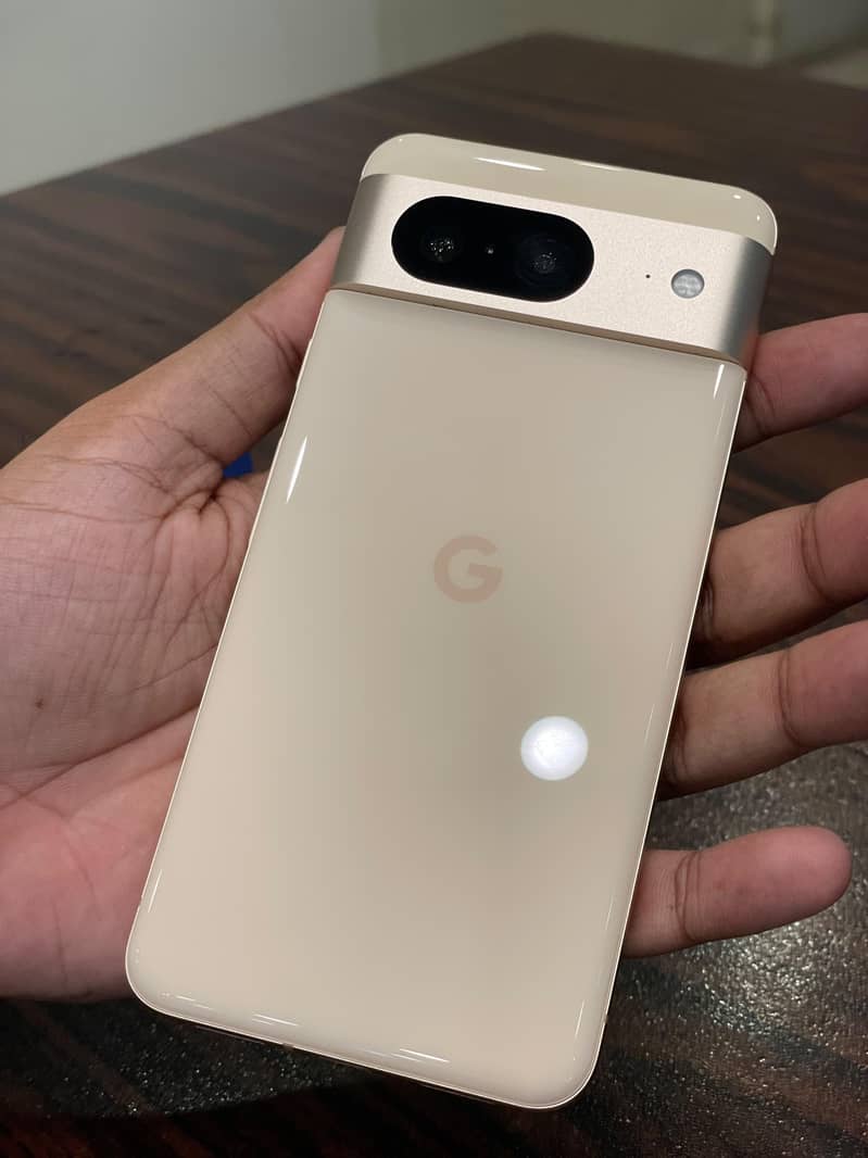 Google Pixel 8 3