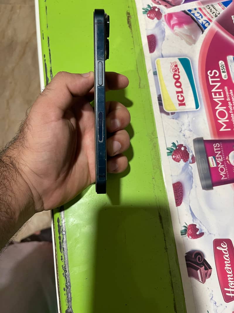 Apple iPhone 14 1