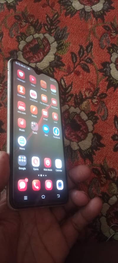 Vivo Y90