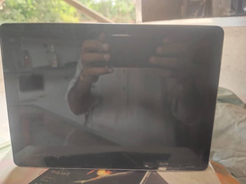 Microsoft surface GO 4