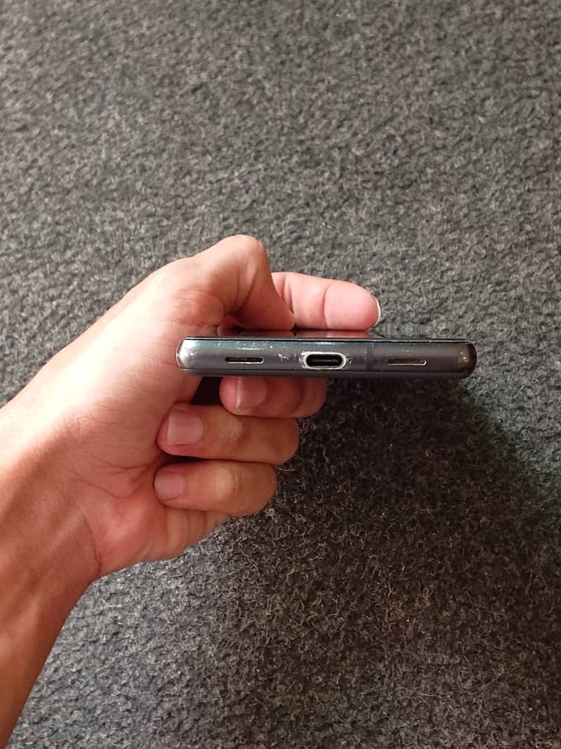 Google Pixel 7a 5