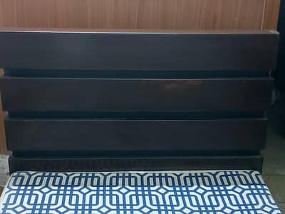 single bed with mattress