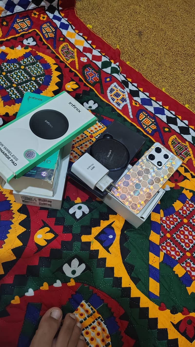 Infinix Note 30 Pro 8