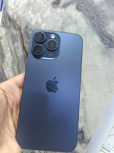 Apple iPhone 15 Pro Max