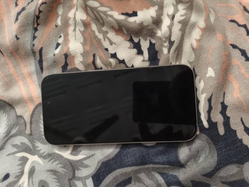 Apple iPhone 15 Pro 1