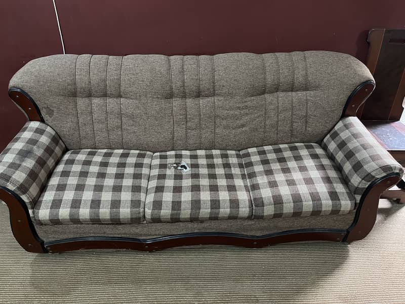 Sofa set with table 4