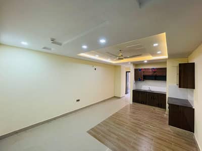 2 bed flat for rent in civic center phase 4 Bahria town