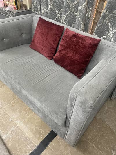 Reliable and cozy sofa