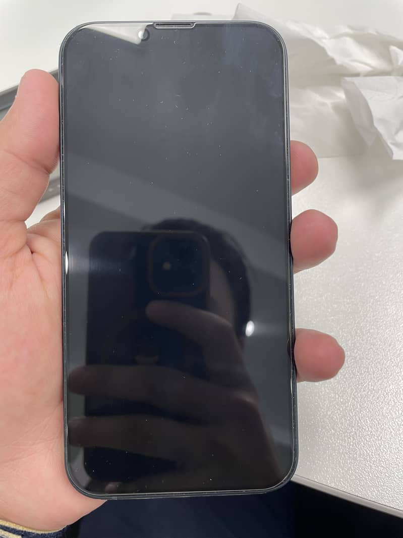 Apple iPhone 14 4