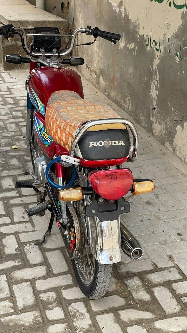 Hounda Cd70 2024 model 7