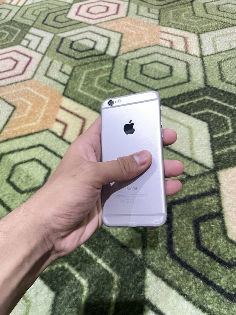 Apple iPhone 6 2