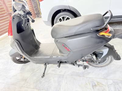 Evee S1 good condition