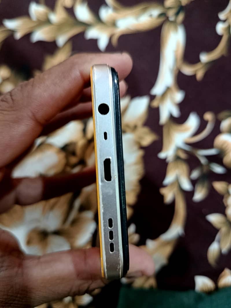 OPPO A17 3