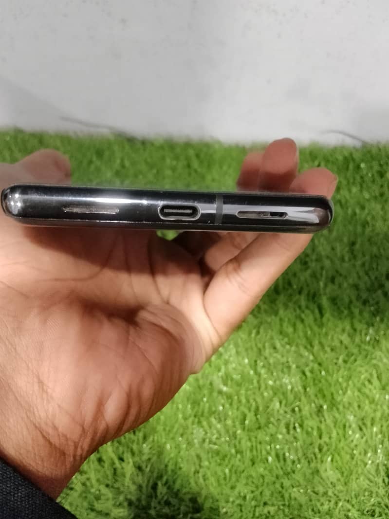 Google Pixel 7 Pro 4
