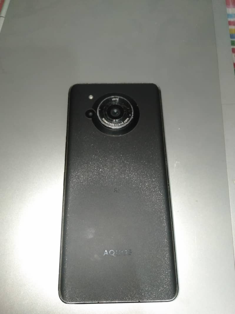 Sharp Aquos R7 Exchange possible 4