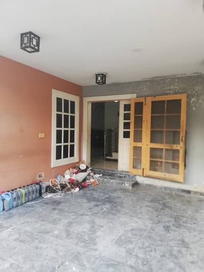10 Marla full house for rent in phase 5 bahria town rawlapindi