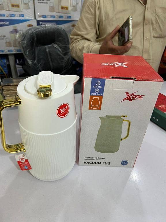Xzone Premium 1.0L Glass Vacuum Jug | Elegant Thermal Coffee & Tea Pot with Golden Handle – 12H Hot & 24H Cold Insulation"