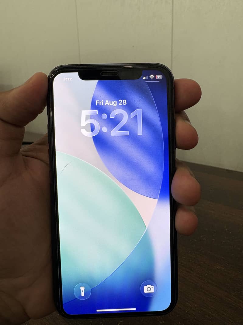 Apple iPhone 11 Pro 2