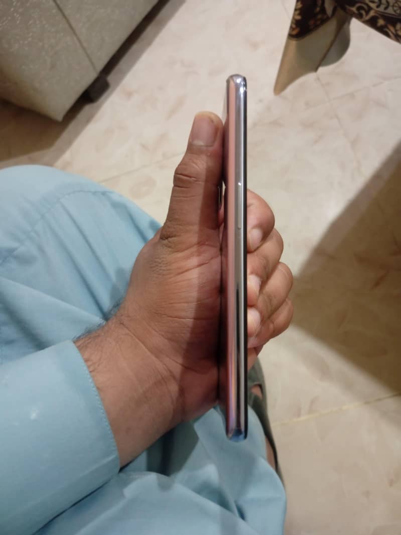 One Plus 5g 2