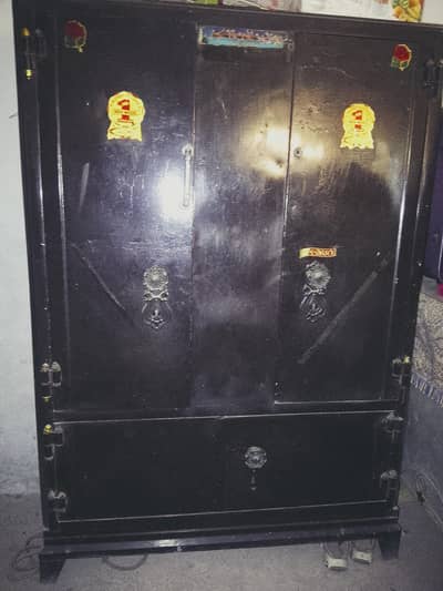 Full Size wardrobe Heavy weight