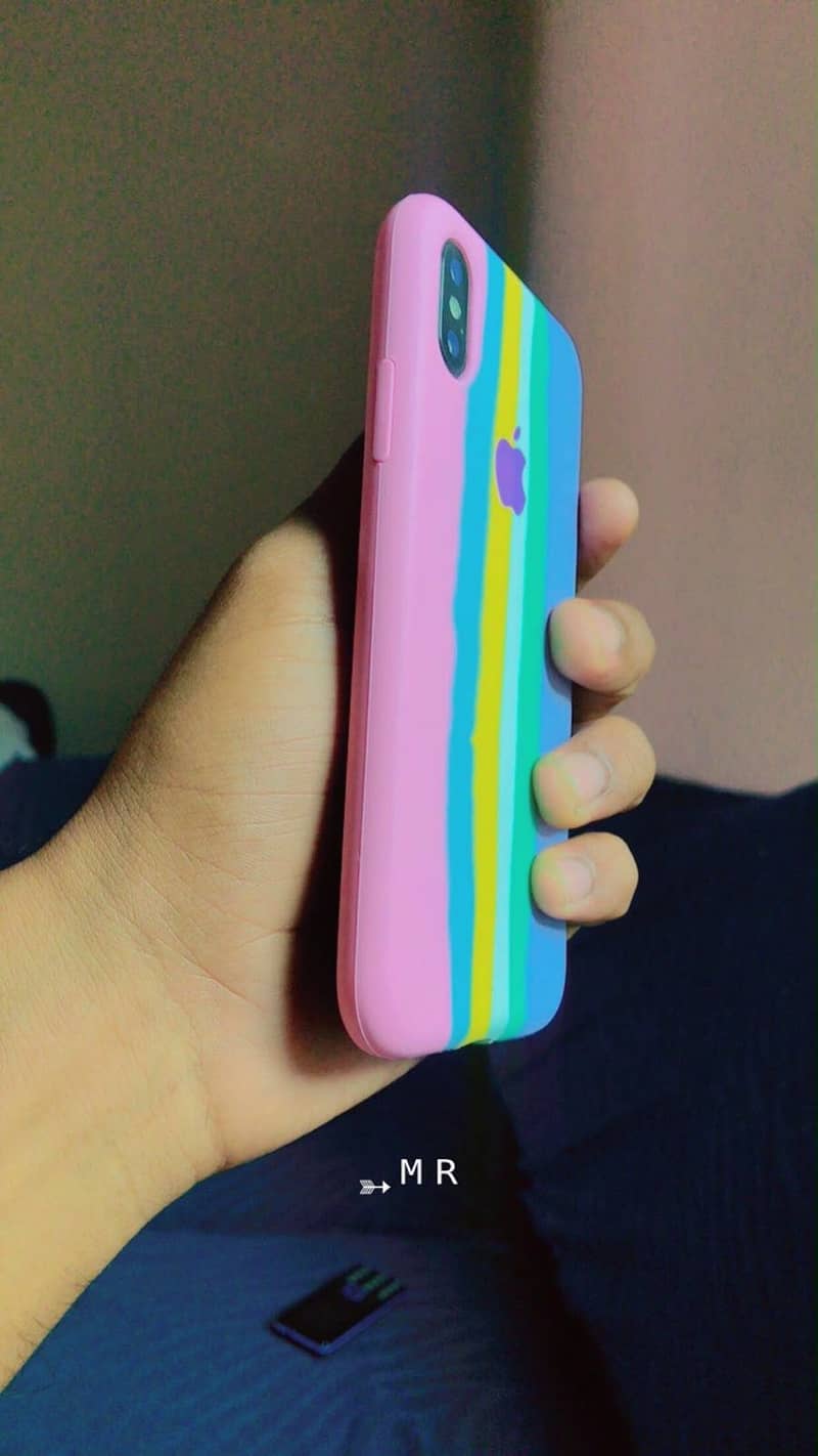 Apple iPhone X 4