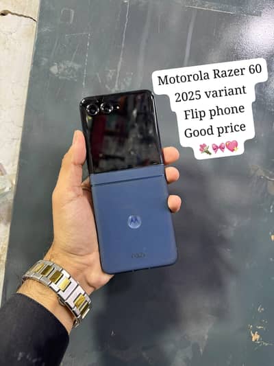 MOTROLA RAZAR 60 8/256