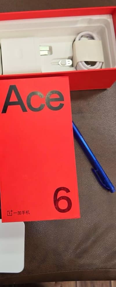 One Plus - Ace 6 (12/512GB)
