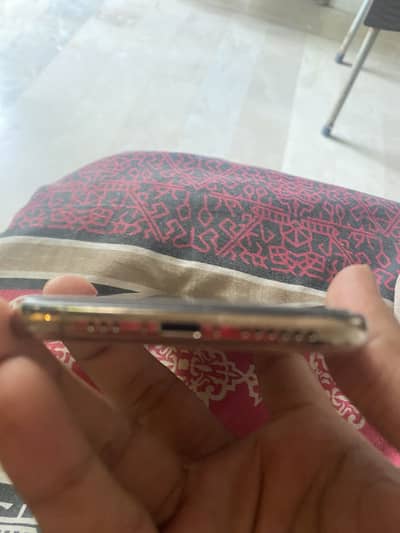 Apple iPhone XS