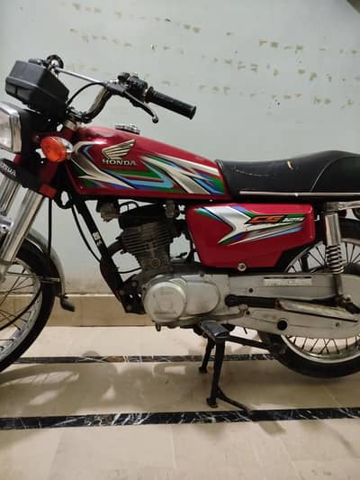 Honda 125 23 model karachi number fast owner head & engine sealed