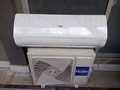 Haier 1 Ton (0316/442/6969) Simple AC Energy Efficient ufset