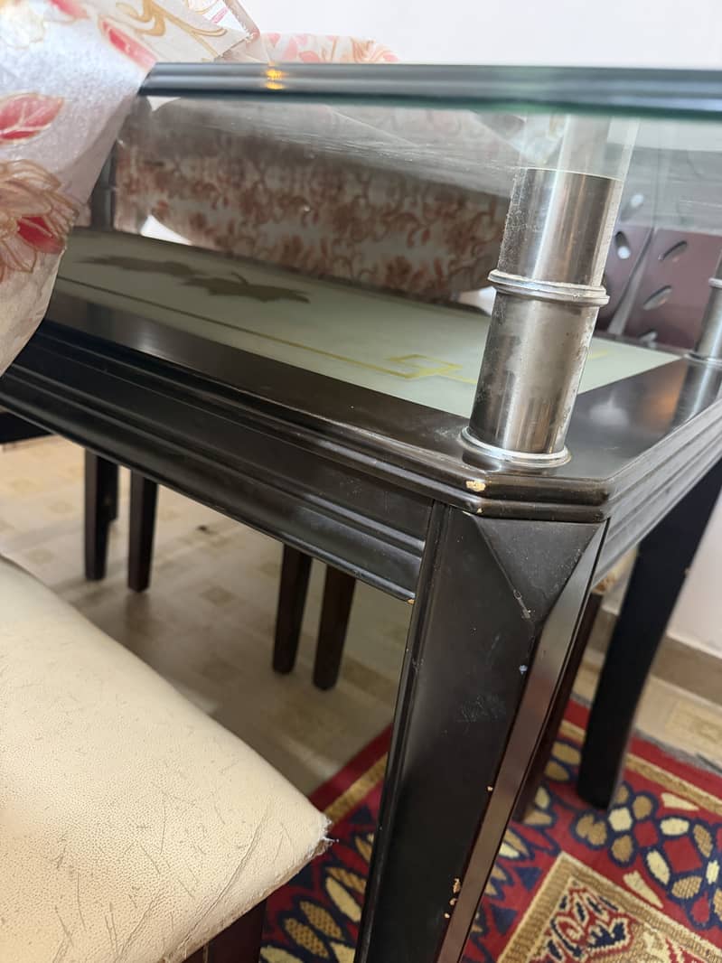 Dining table 5seater 5