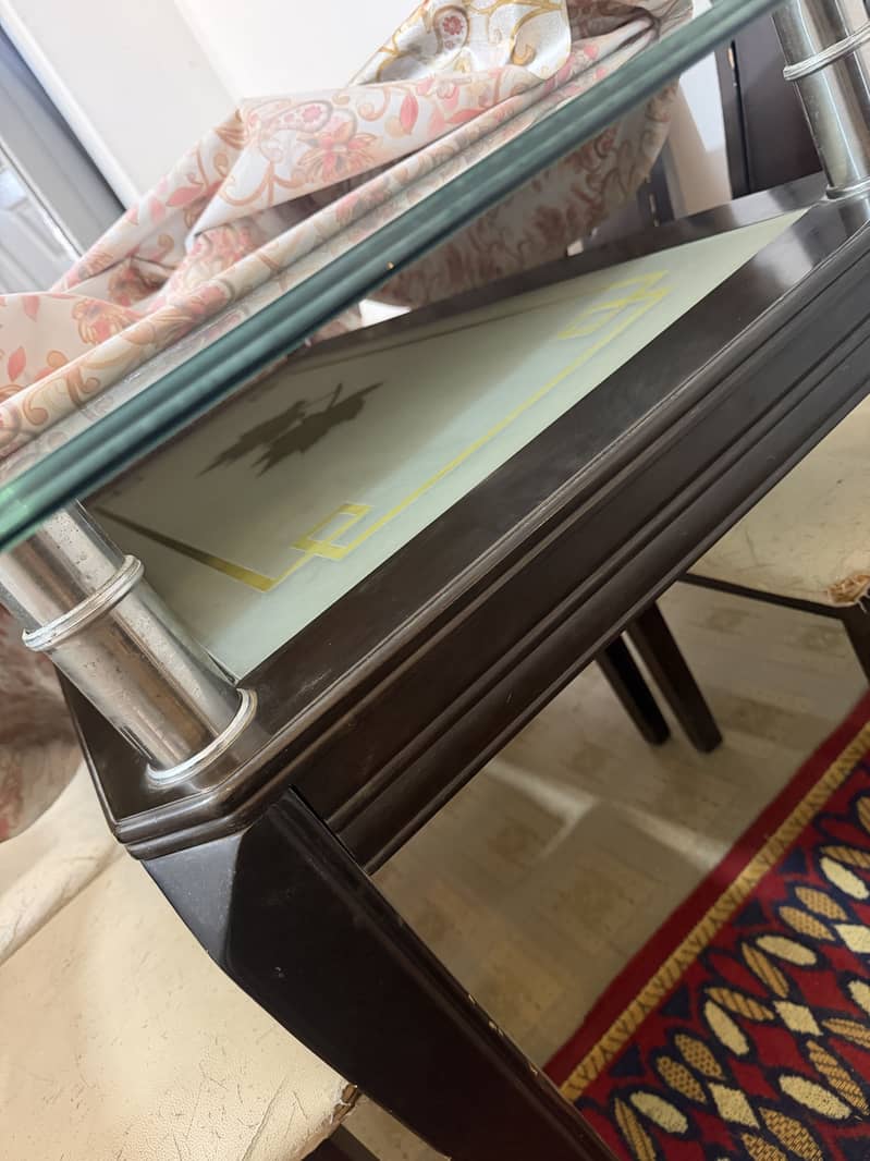 Dining table 5seater 6