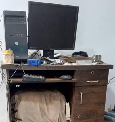 Computer Table