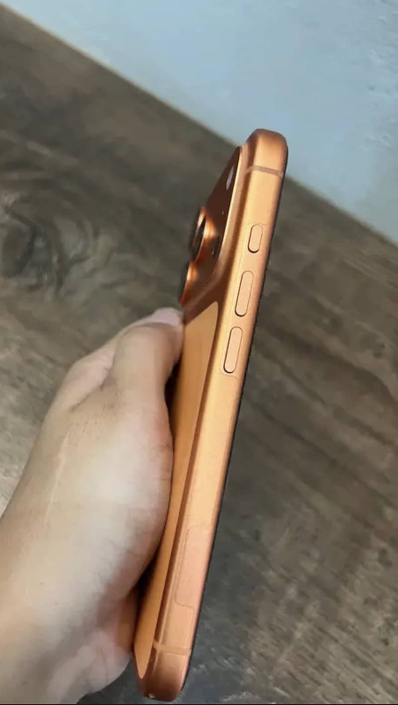 Apple iPhone 17 Pro 2