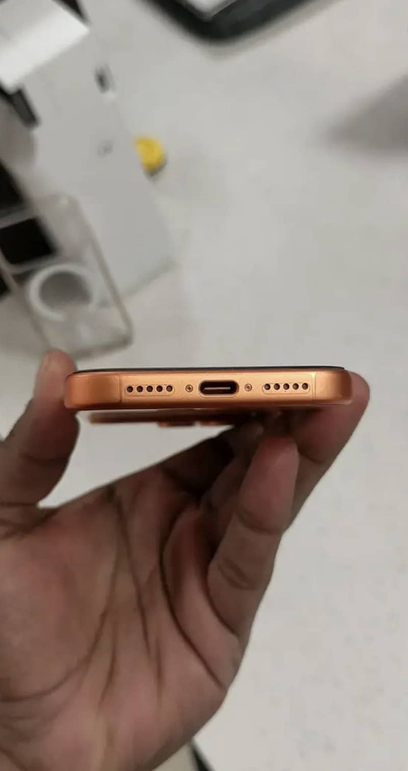 Apple iPhone 17 Pro 4