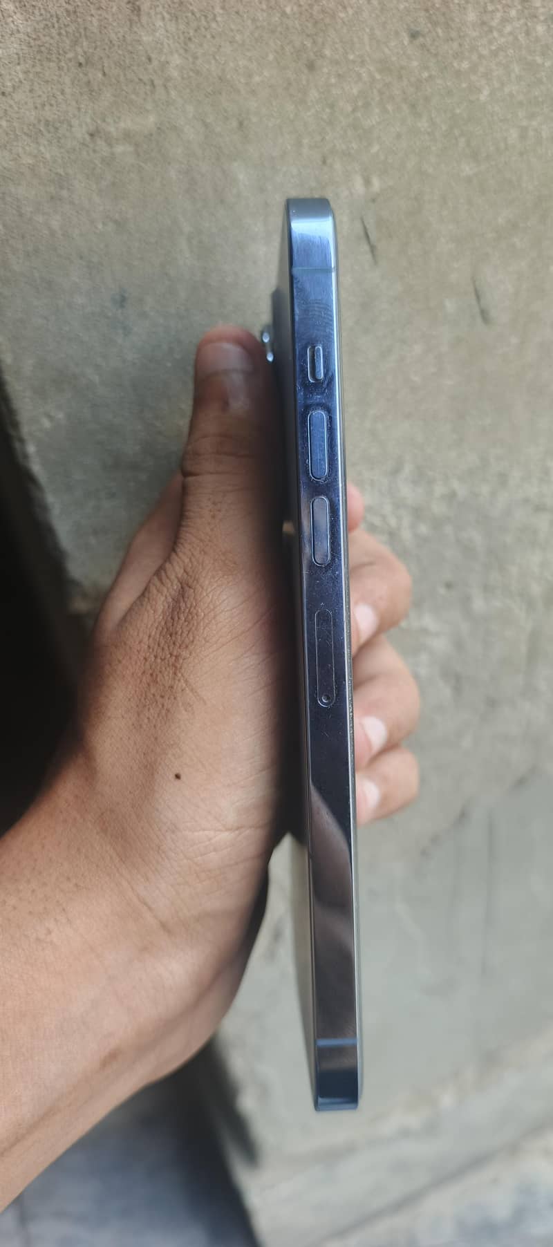 Apple iPhone 13 Pro 4