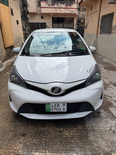 Toyota Vitz 2014