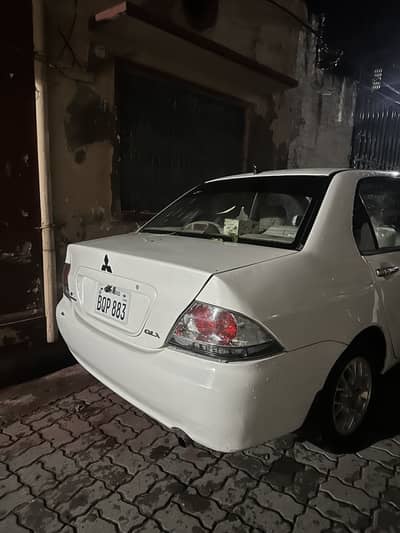 Mitsubishi Lancer 2004