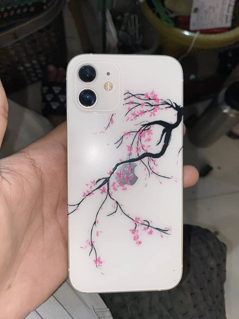 Apple iPhone 12 0