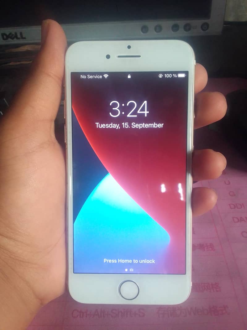 Apple iPhone 7 2