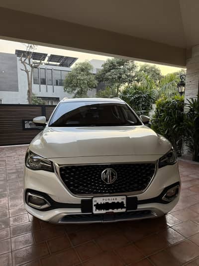 MG HS 2021