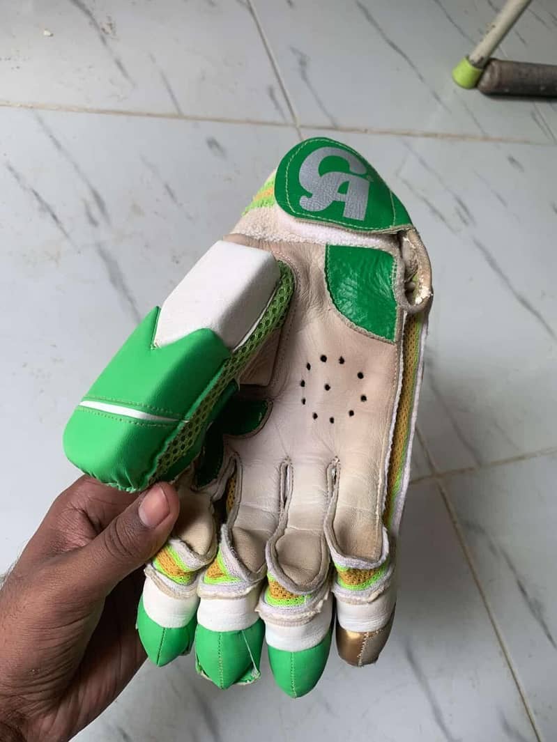 CRICKET KIT 4
