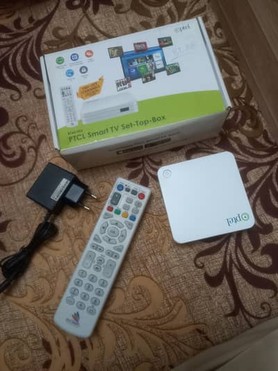 PTCL HS3 smart tv box / Andriod box