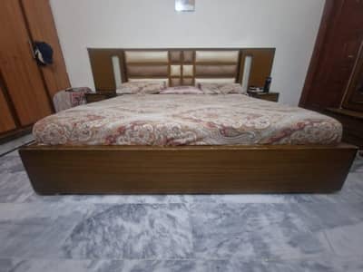 bedroom set